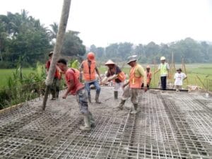 Read more about the article BNPB Kunjungi Proyek Jembatan Talunbrak Mojokerto: Target Selesai Cepat dan Anggaran Rp13,5 Miliar