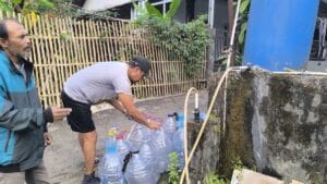 Read more about the article Kisah warga Gareumpay Tasikmalaya menemukan sumber mata air sejauh 1 km untuk mengatasi krisis air bersih